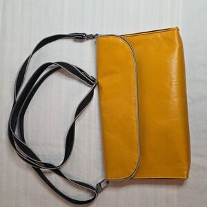 Elegant Yellow Crossbody Bag * New Without Tags *